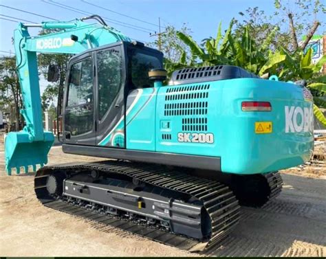 kobelco 200 excavator for sale